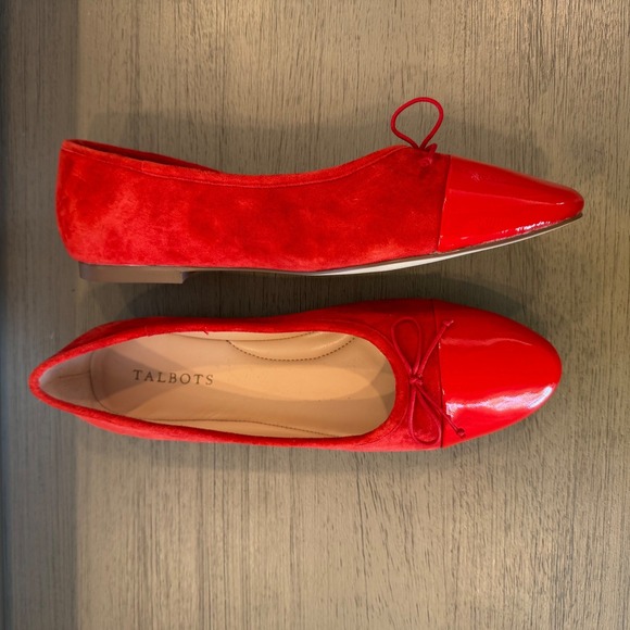 Talbots Shoes - Talbots Women 9 M Red Suede Patent‎ Cap Toe Ballet Flats Bow Detail Low Heel